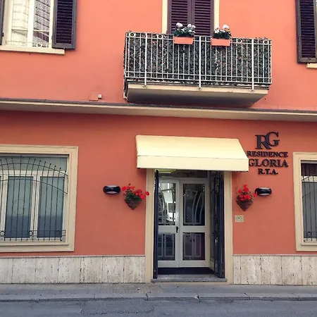 Aparthotel Gloria 2*