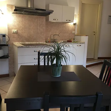 Gloria Aparthotel 2*