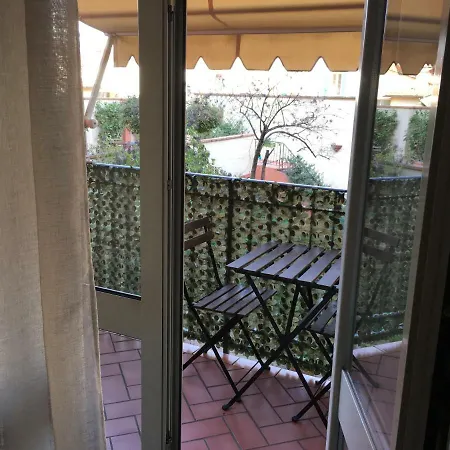Gloria Apartahotel 2*