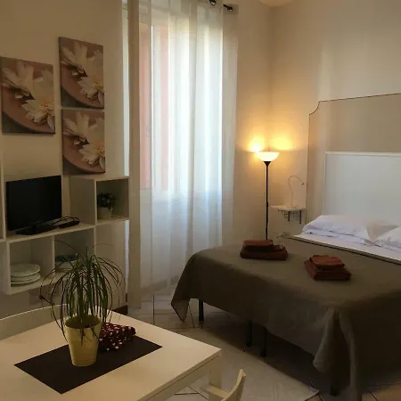 Apartahotel Gloria 2*