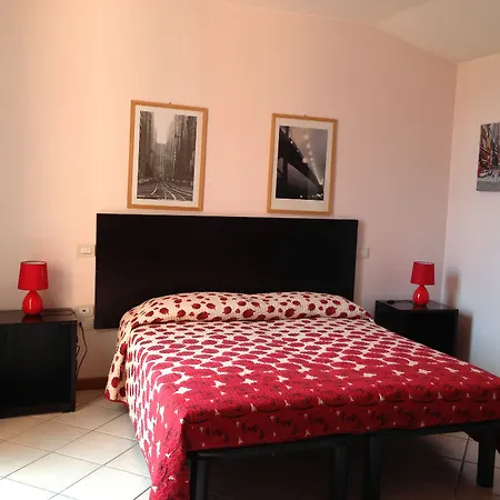 Gloria Apart-hotel 2*
